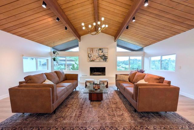 4242 Avenida Gregory, Spring Valley, CA 91977