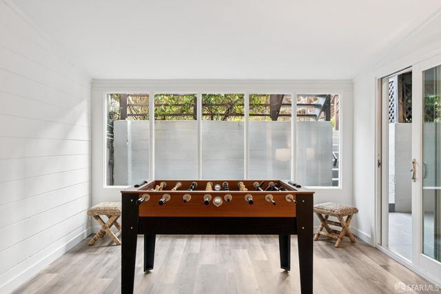 1961 California Street, San Francisco, CA 94109