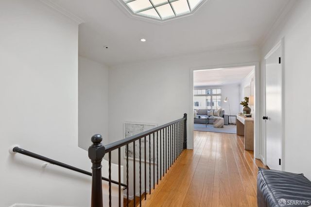 1961 California Street, San Francisco, CA 94109