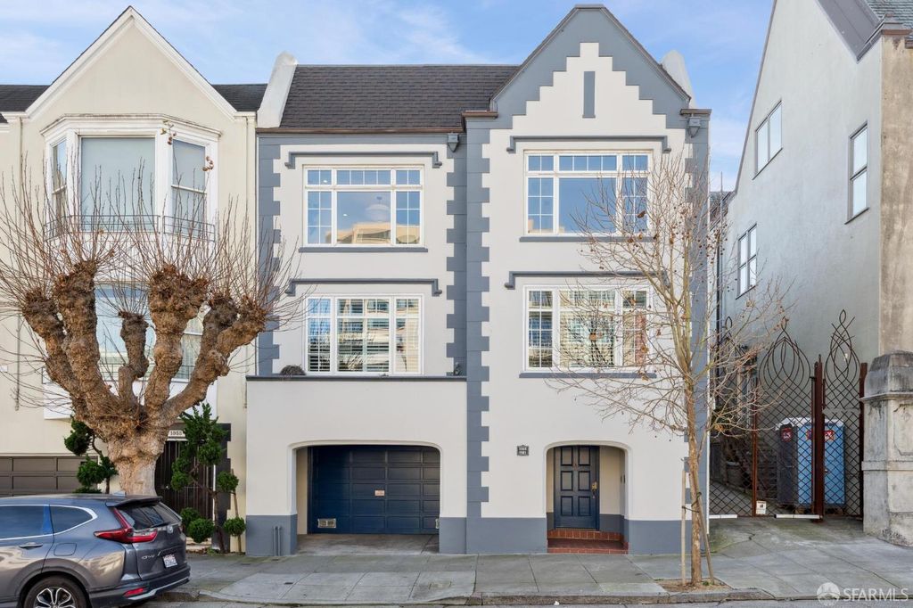 1961 California Street, San Francisco, CA 94109