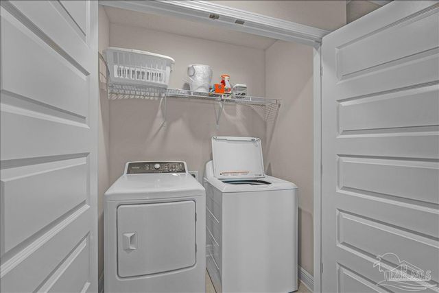 353 S E St, Pensacola, FL 32502