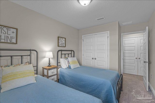 353 S E St, Pensacola, FL 32502