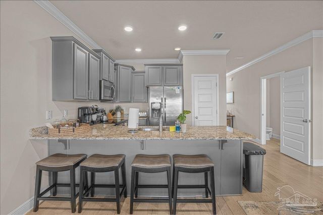 353 S E St, Pensacola, FL 32502