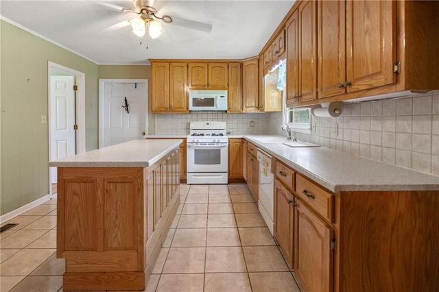 126 Jones Street, Summerville, GA 30747