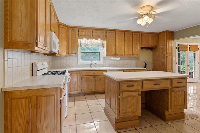 126 Jones Street, Summerville, GA 30747