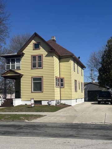 1416 Pennsylvania AVENUE, Sheboygan, WI 53081