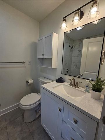 1229 E 24th Avenue, North Kansas City, MO 64116
