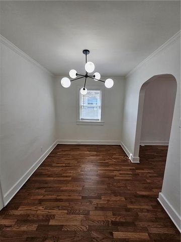 1229 E 24th Avenue, North Kansas City, MO 64116