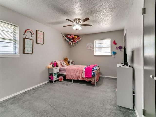9209 S Hillcrest Drive, Oklahoma City, OK 73159