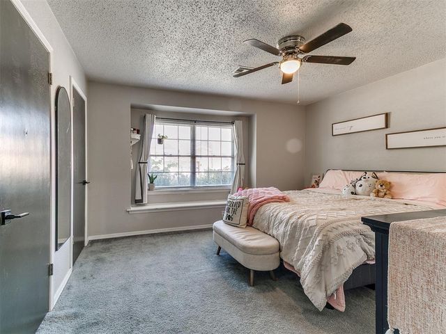 9209 S Hillcrest Drive, Oklahoma City, OK 73159