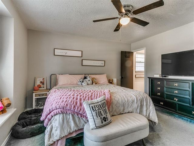 9209 S Hillcrest Drive, Oklahoma City, OK 73159