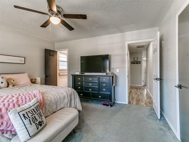 9209 S Hillcrest Drive, Oklahoma City, OK 73159