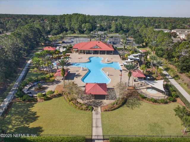 2200 MARSH HAWK Lane 301, Fleming Island, FL 32003