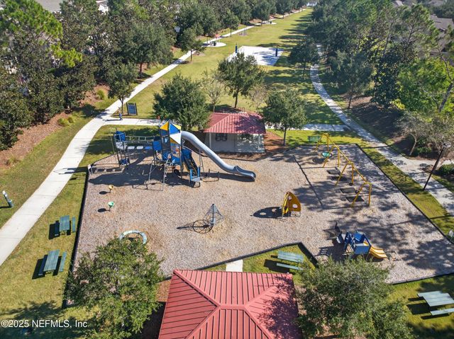 2200 MARSH HAWK Lane 301, Fleming Island, FL 32003