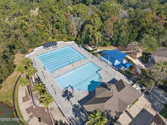 2200 MARSH HAWK Lane 301, Fleming Island, FL 32003