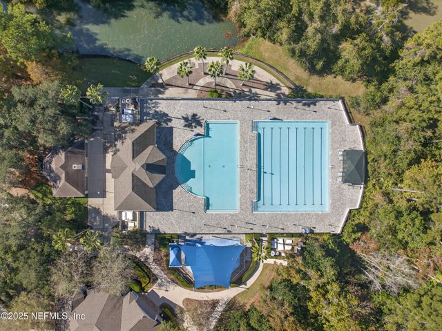 2200 MARSH HAWK Lane 301, Fleming Island, FL 32003