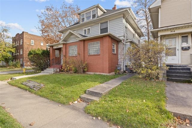 922 Dewey Avenue, Rochester, NY 14613