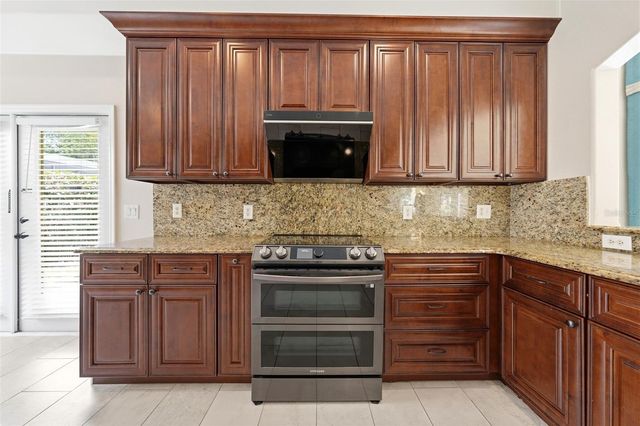 11326 LEDGEMENT LANE, Windermere, FL 34786