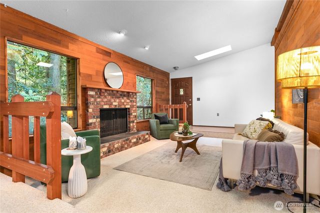 1005 Geneva Street, Bellingham, WA 98229