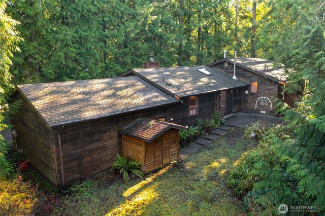 1005 Geneva Street, Bellingham, WA 98229