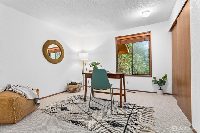 1005 Geneva Street, Bellingham, WA 98229