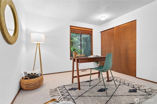 1005 Geneva Street, Bellingham, WA 98229