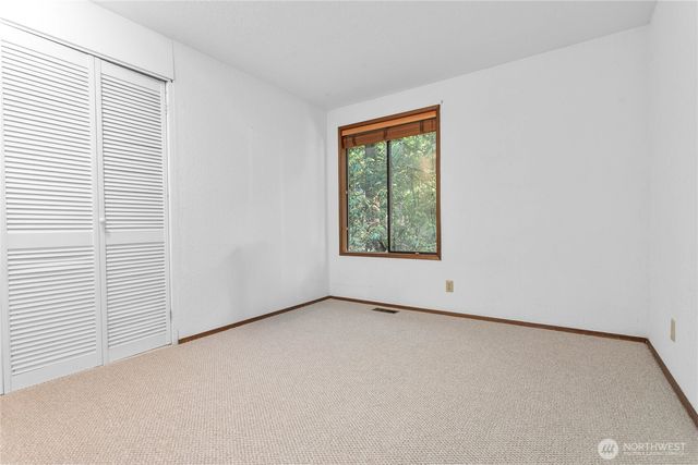 1005 Geneva Street, Bellingham, WA 98229