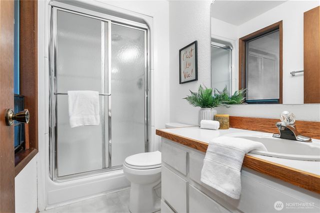 1005 Geneva Street, Bellingham, WA 98229