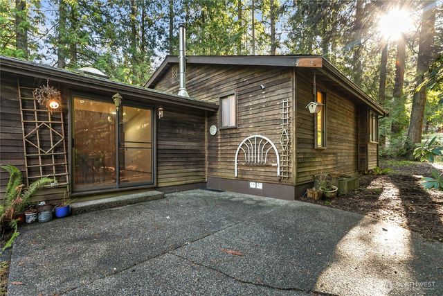 1005 Geneva Street, Bellingham, WA 98229