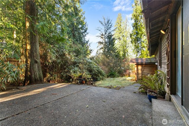 1005 Geneva Street, Bellingham, WA 98229