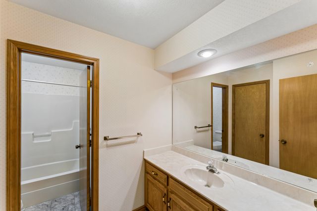 4107 E Latoka Street, Springfield, MO 65809