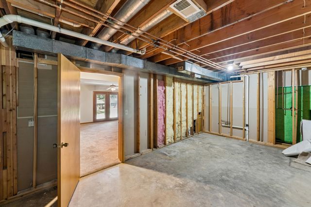 4107 E Latoka Street, Springfield, MO 65809