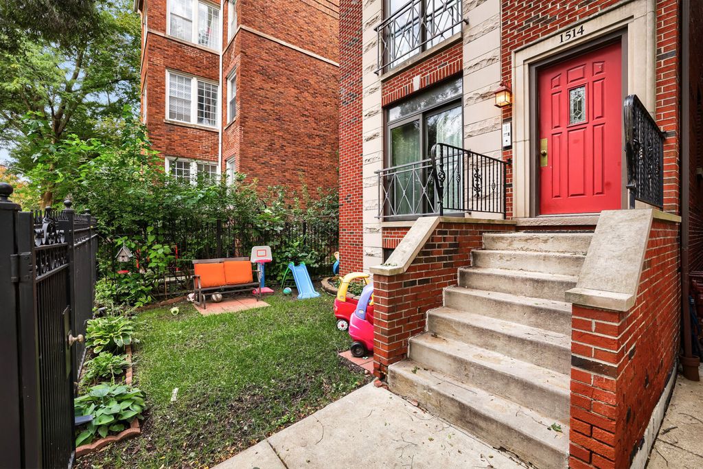 1514 W Victoria Street 2, Chicago, IL 60660 — photo 2