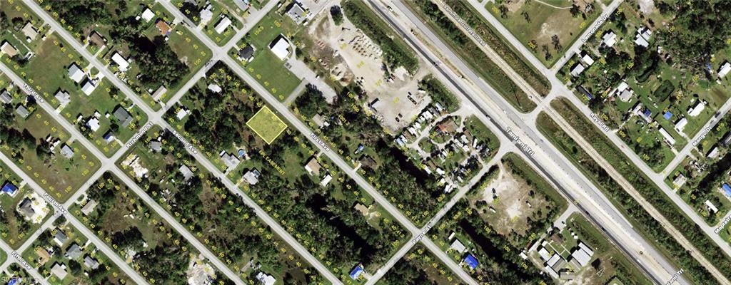11211 1st AVE, PUNTA GORDA, FL 33955 — photo 2