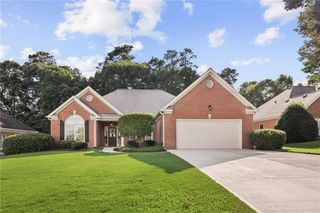 945 Lewis Ridge Circle, Lawrenceville, GA 30045