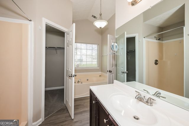 200 Wagon Wheel Drive, Rex, GA 30273