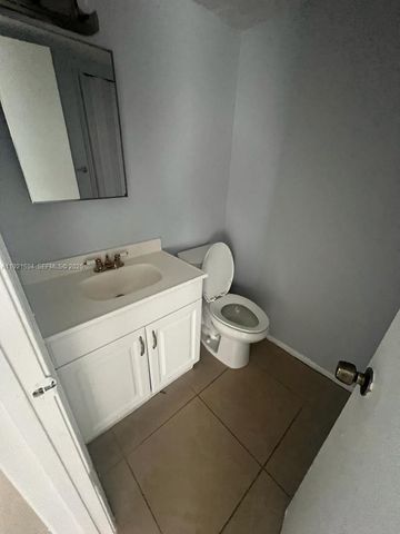 2311-2315 NW 59th Way, Lauderhill, FL 33313