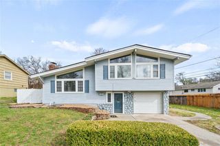 8106 Elizabeth Avenue, Kansas City, KS 66112