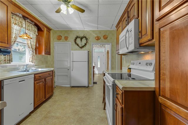 488 Buffalo St, Beaver, PA 15009