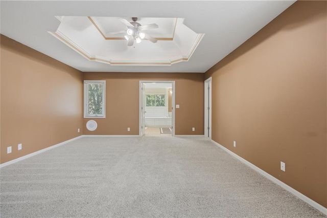 5627 NW 81st Terrace, Kansas City, MO 64151