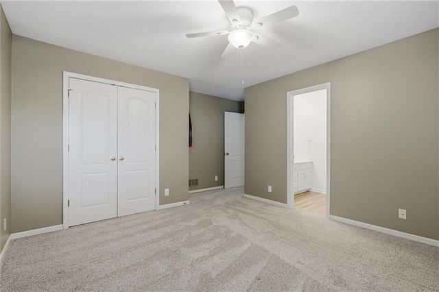 5627 NW 81st Terrace, Kansas City, MO 64151