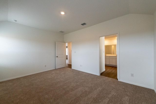 247 Alamito Ave, Kyle, TX 78640