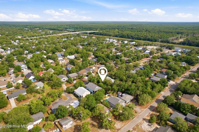 140 NE 6th Street, Oak Island, NC 28465