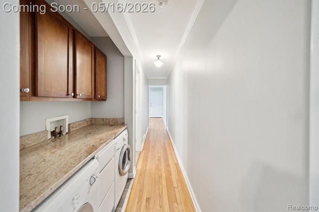 617 E Lincoln Avenue, Royal Oak, MI 48067