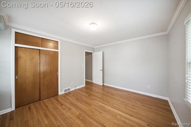 617 E Lincoln Avenue, Royal Oak, MI 48067