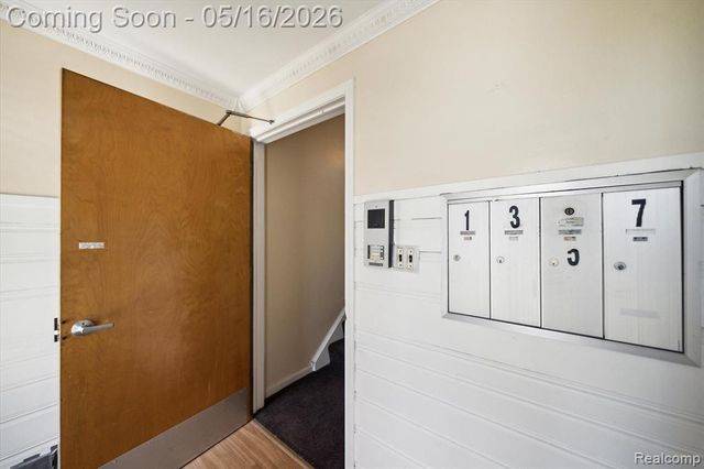 617 E Lincoln Avenue, Royal Oak, MI 48067