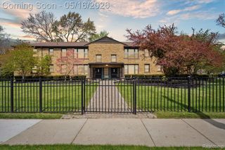 617 E Lincoln Avenue, Royal Oak, MI 48067