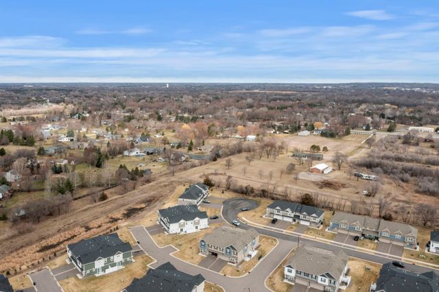 8721 Park Avenue NE, Otsego, MN 55330