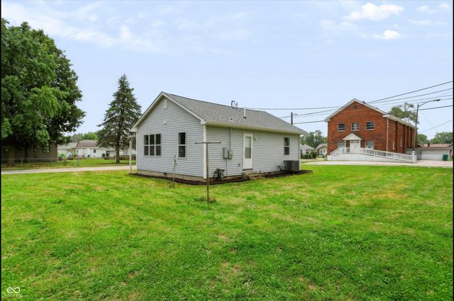 2658 S McClure Street, Indianapolis, IN 46241