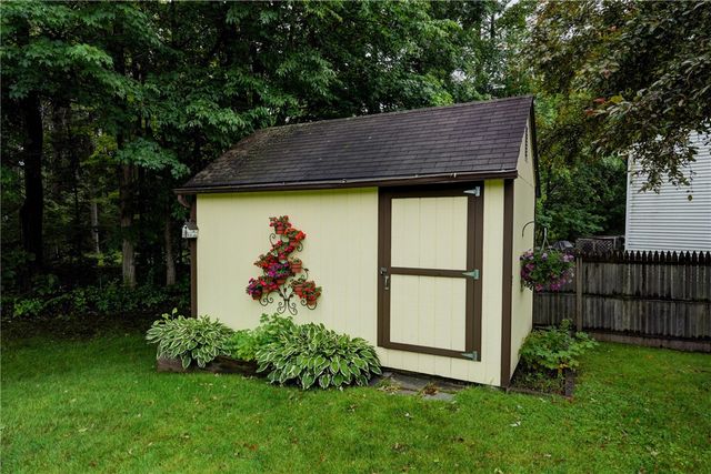 1596 Waterford Road, Walworth, NY 14568